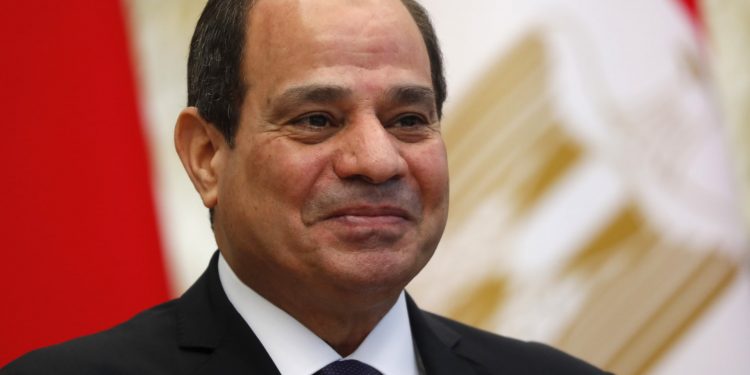 “السيسي” يستقبل رئيس الحكومة اللبناني ويعلن عن استعداده لمساعدة بيروت