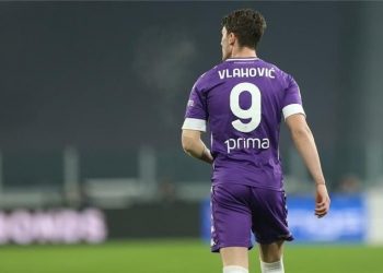 فلاهوفيتش يصبح أكثر لاعب من الدوري الإيطالي تسجيلا للأهداف