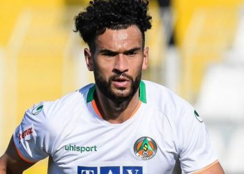 “ستيفن كولكر” أبرز لاعبي منتخب  سيراليون