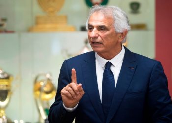 وحيد حاليلوزيتش يشتكي من البروتوكل الصحي الصارم