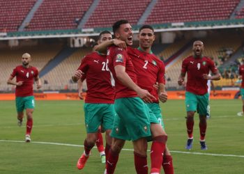 “أسود الأطلس” تهزم جزر القمر بثنائية، وتتأهل الى دور الـ16