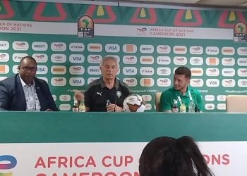 وحيد خليلودزيتش:  “لقجع” أخبرني بأن هذا الجيل يمكنه صناعة تاريخ الكرة المغربية “