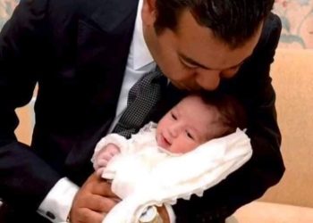 خالص التهاني و التبريكات لسمو الأمير المولى  الرشيد بمناسبة ازدياد سمو الأميرة لالة خنساء.