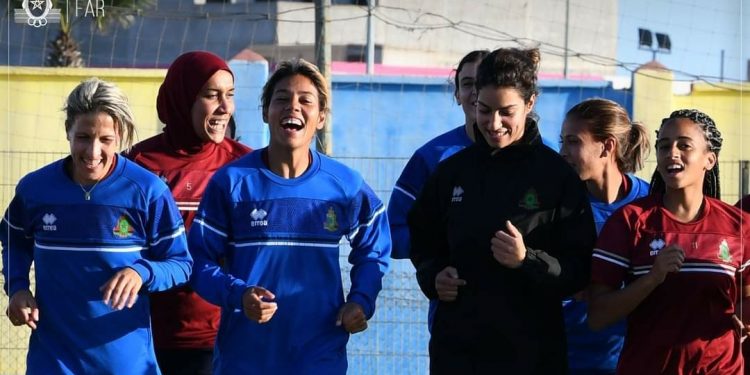 سيدات الجيش الملكي يواصلن الاستعداد لنهائي كأس العرش بمدينة الداخلة