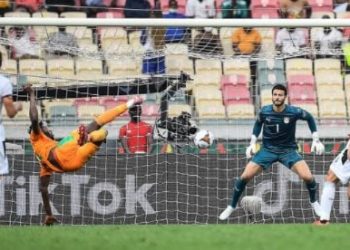 بيان منتخب مصر بخصوص “محمد الشناوي”  و ” حمدي فتحي”
