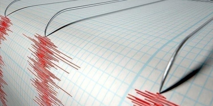 زلزال بقوة 6.6 درجات يضرب جزيرة جاوا الأندونيسية