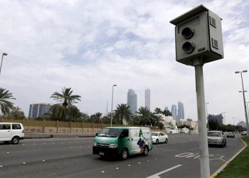 عدم احترام الضوء الأحمر أضحى مراقبا بالرادار