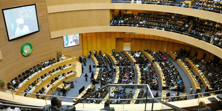 مجلس السلم والأمن للاتحاد الأفريقي يدعو جميع الأطراف بالسودان