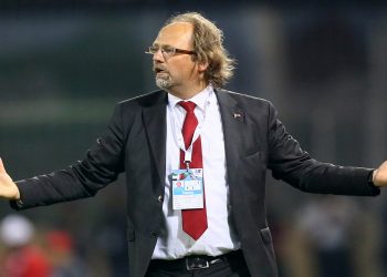 مدرب غامبيا ….لم نعامل باحترام خلال البطولة