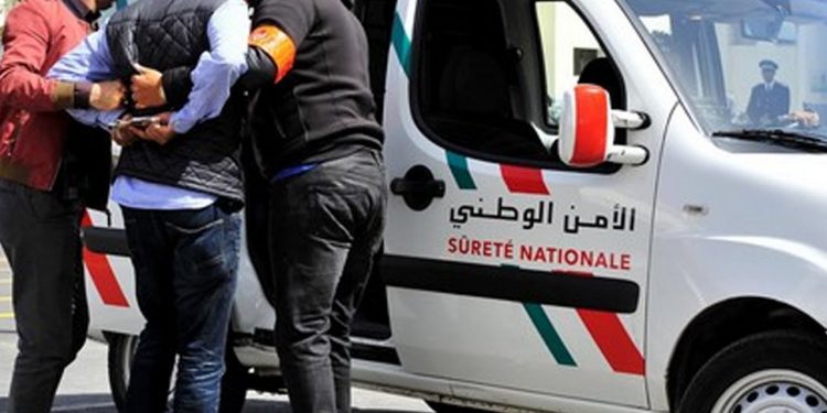وجدة توقف ثلاث أشخاص مشتبه فيهم بسرقة وكالة بنكية