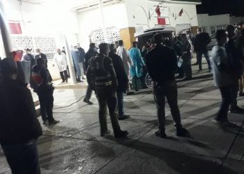 عااجل : استنفار أمني بالمستشفى الإقليمي لسيدي قاسم إثر انقلاب حافلة للنقل المدرسي بجماعة المرابيح