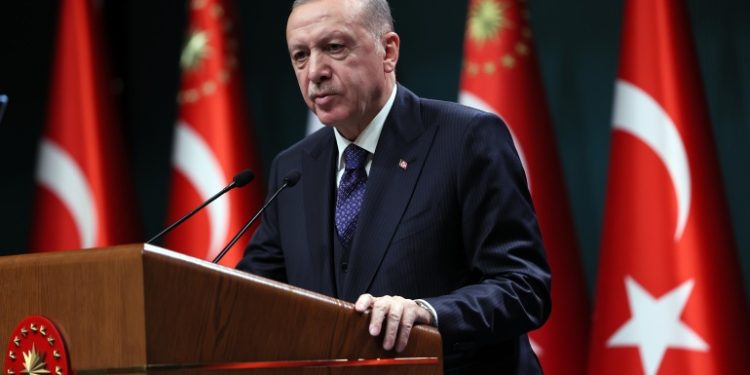 أردوغان: “بصفتنا أعضاء في الناتو قمنا بتنفيذ جميع الواجبات التي تقع على عاتقنا”.