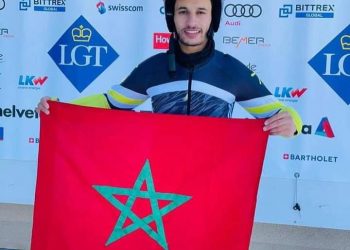 المغربي ياسين أعويش يشارك في سباق التزلج الألبي في 13 فبراير