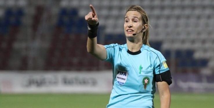 المغربية بشرى كربوبي ضمن الطاقم التحكيمي لنهائي “الكان”