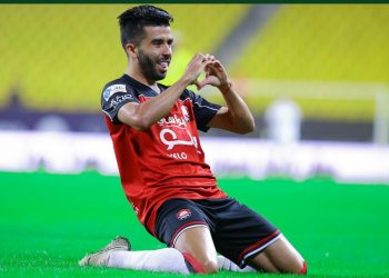 كريم البركاوي يقترب من صدارة هدفي الدوري السعودي