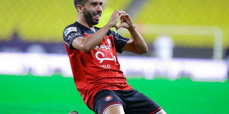 كريم البركاوي يقترب من صدارة هدفي الدوري السعودي