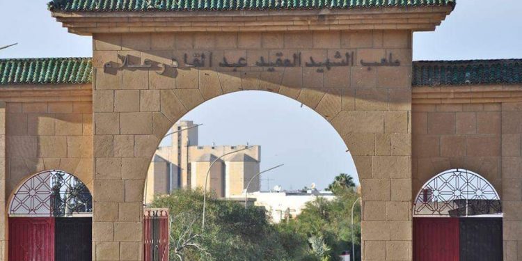 عودة الحياة الى ملعب العقيد العلام بسيدي قاسم بعد اغلاق لمدة 5 سنوات