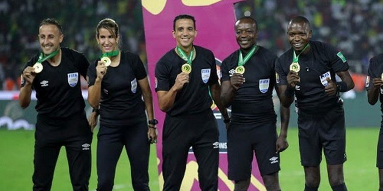 الحكمة المغربية بشرى كربوبي تدخل تاريخ كأس أمم أفريقيا..