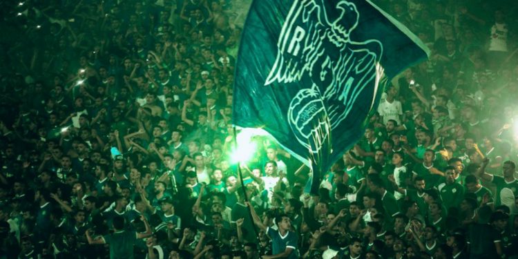 جماهير “المكانة” تقاطع مباراة حوريا كوناكري