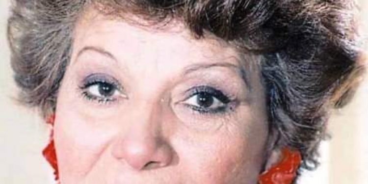 وفاة الفنانة المصرية ” عايدة عبد العزيز “