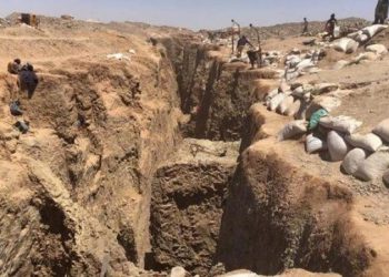 موريتانيا.. وفاة ثمانية منقبين عن الذهب إثر انهيار بئر