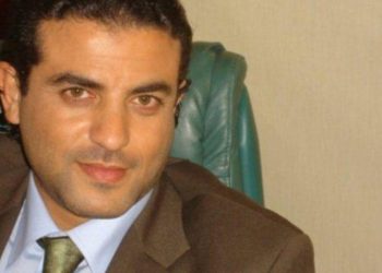 هشام بهلول يغادر المستشفى بعد إجراءه عملية جراحية