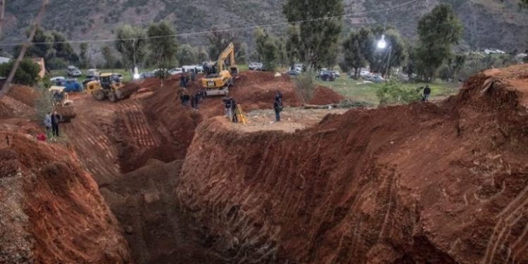 وزارة الداخلية تأمر بهدم الآبار والحفر المهجورة