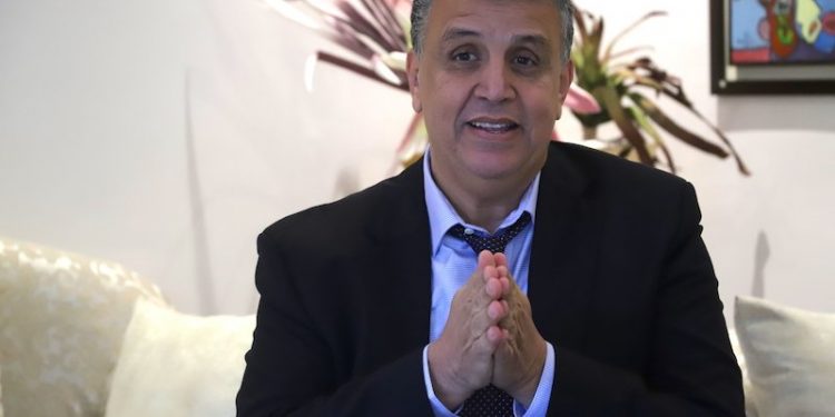 وهبي يدعو لمراجعة السجلات العدلية للمساجين المتفوقين في الدراسة