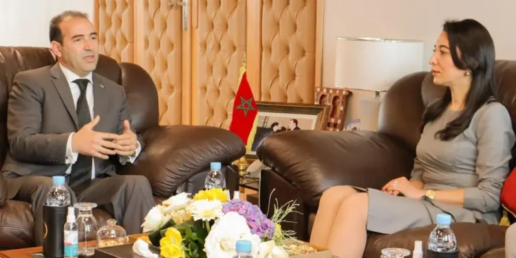 وسيط المملكة يجري مباحثات مع مفوضة حقوق الإنسان الأذريبيجانية