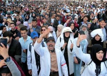 المحكمة الابتدائية تصدر أحكاما ثقيلة في حق أساتذة متعاقدين