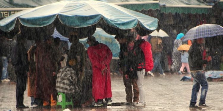 مديرية الأرصاد الجوية تعلن عن نشرة إنذارية وهذه توقعاتها