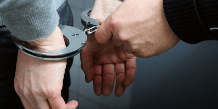 مروج مخدرات بطنجة يقع بين أيدي الأمن