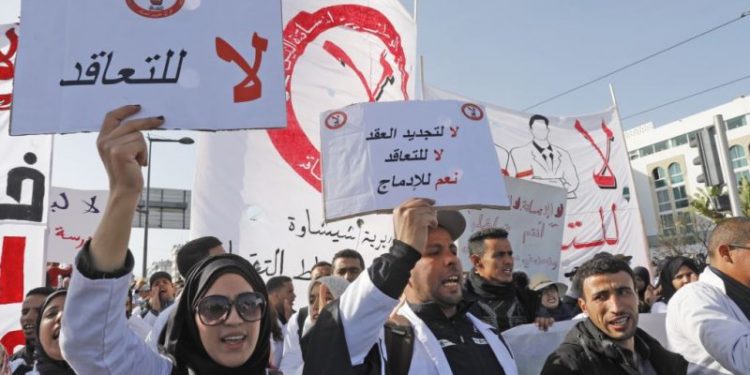 أساتذة التعاقد يمددون إضرابهم الوطني