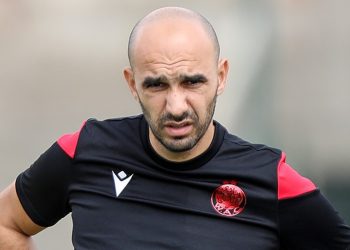 ” الركراكي” يعاقب أربع لاعبين