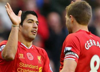 جيرارد يراقب زميلا سابقا له في ليفربول تمهيدا لضمه