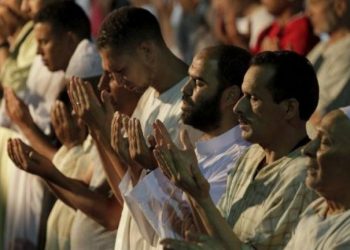 توجيهات بعدم نقل الصلوات أو بثها عبر وسائل الإعلام