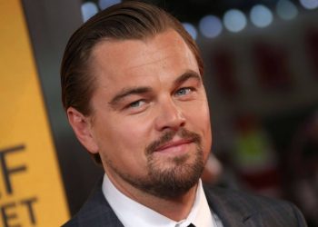 بسبب جدته… ليوناردو دي كابريو يتبرع بـ10 ملايين دولار لأوكرانيا