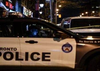 كندا.. إصابة 5 أشخاص في حادث إطلاق نار أمام مسجد