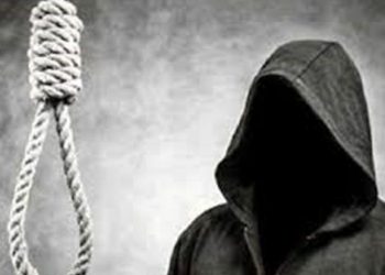 حادث انتحار تاجر بمحله قبل آذان المغرب تستنفر أمن أسفي