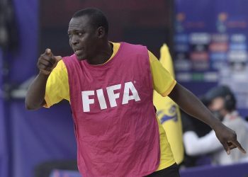 السنغالي عمر سيلا مدربا للمنتخب الوطني لكرة القدم الشاطئية