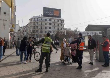 الحكومة تقرر تمديد حالة الطوارئ الصحية