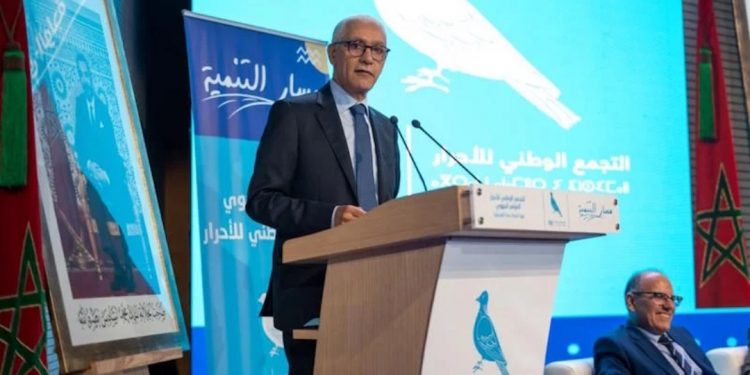 الطالبي العلمي: بنكيران مجرد “حلايقي”