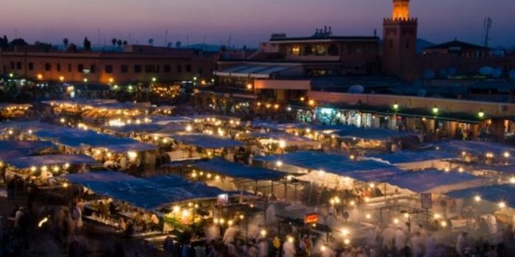 إيقاف مرشدين سياحيين مزيفين لابتزازهما سائحتين بمراكش