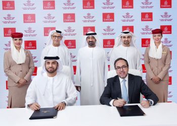 الخطوط الملكية المغربية وطيران الامارات تبرمان شراكة بالرمز