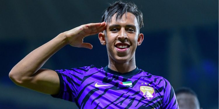رحيمي يتوج بلقب الدوري الإماراتي