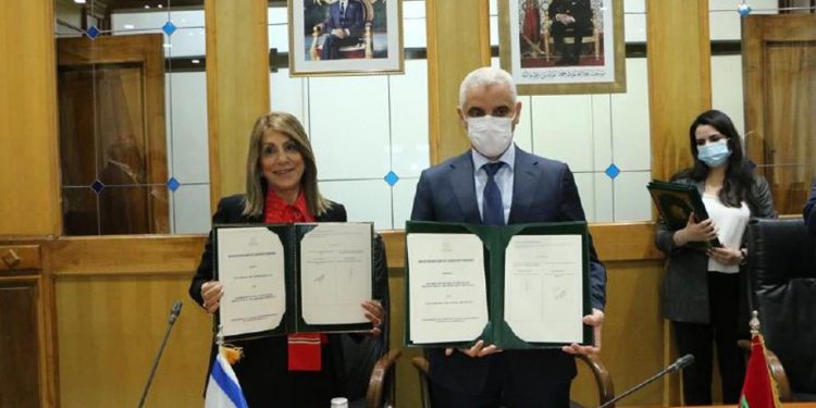 المغرب يتفق مع إسرائيل لبناء بعض المؤسسات الاستشفائية 