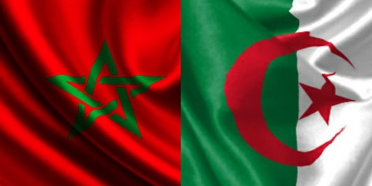 عائلات المغاربة المطرودين من الجزائر تدين الاستفزازات المتواصلة للسلطات الجزائرية ضد المغرب