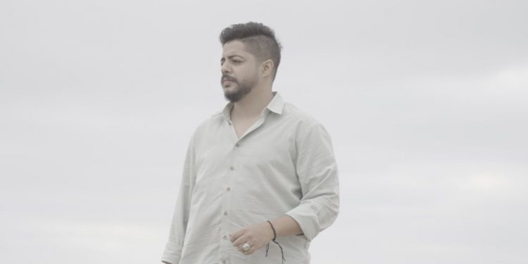 إيهاب أمير يكشف عن جديده الفني “çayest”