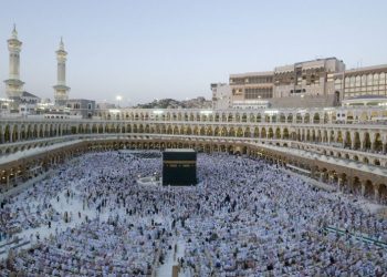 الفوج الأول من الحجاج المغاربة يتوجه إلى الديار المقدسة