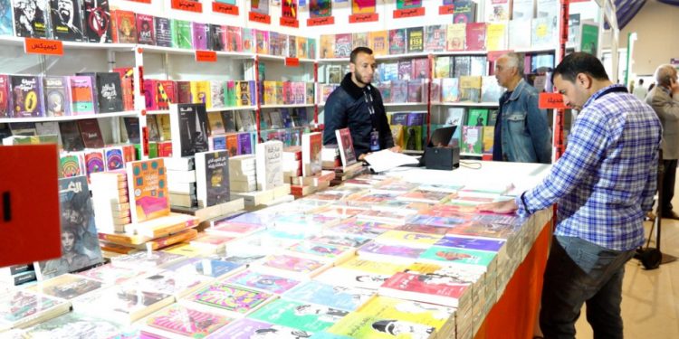أزيد من 202 ألف شخصا زاروا المعرض الدولي للنشر والكتاب
